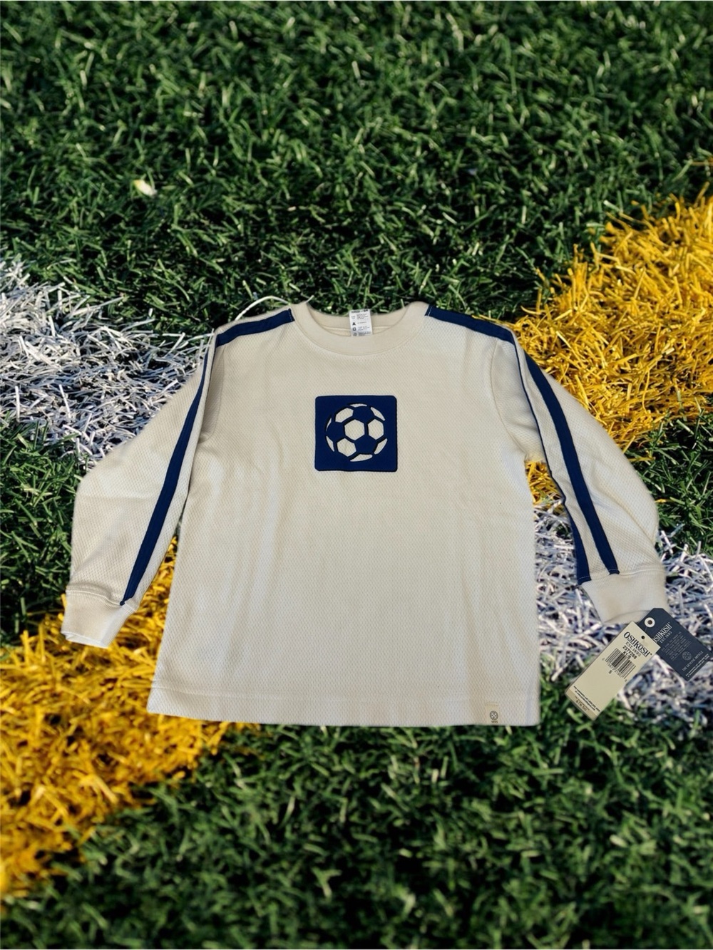 Oshkosh Boys Cream Long Sleeve Soccer Graphic Top with Navy Stripes Sz 5 *Read*